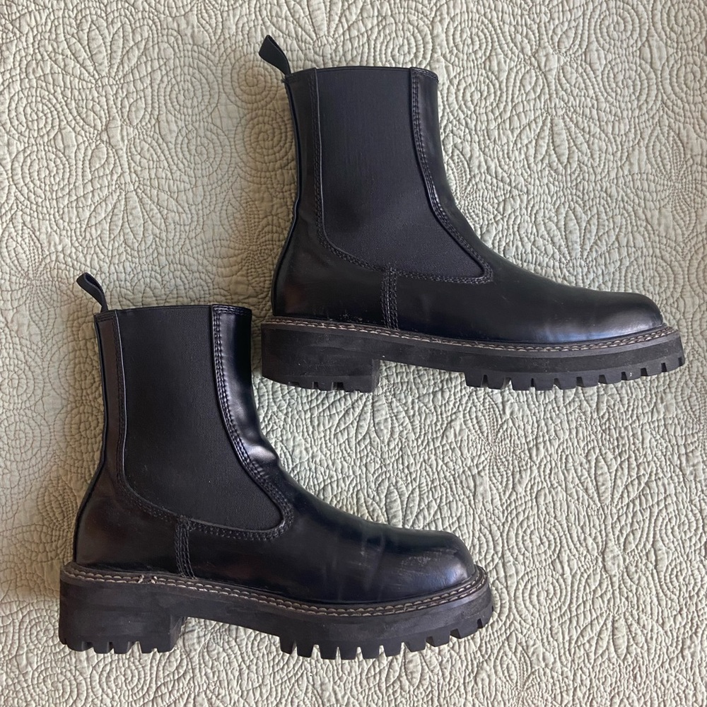 Shop Peche Lug Sole Chelsea Boots